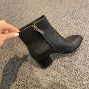 Women’s Size 9 Black Leather Boots